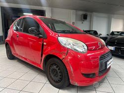 Rosso Usata 2009 Citroën C1 Due volumi | 699 € (Super prezzo)