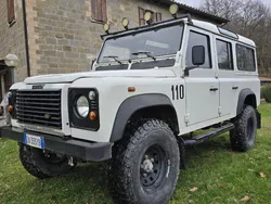 Usata 2005 Land Rover Defender SUV | 23.500 € (Buon prezzo)