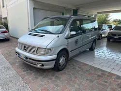Argento Usata 1999 Mercedes V220 Monovolume | 1500 € (Molto cara)
