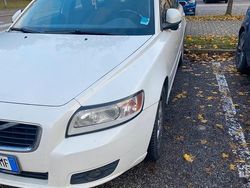 Bianco Usata 2011 Volvo V50 Station wagon | 6000 € (Cara)