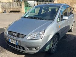 Grigio Usata 2004 Ford C-MAX Monovolume | 600 € (Super prezzo)