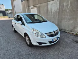 Bianco Usata 2010 Opel Corsa Cosmo Tre volumi | 1800 € (Super prezzo)