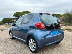Usata 2009 Toyota Aygo Due volumi | 5000 € (Cara)