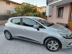 Grigio Usata 2018 Renault Clio IV Life Due volumi | 9999 € (Buon prezzo)