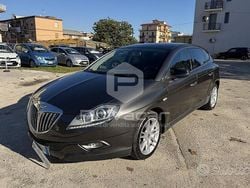 Grigio Usata 2011 Lancia Delta Platinum Due volumi | 5500 € (Buon prezzo)