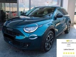 Verde Usata 2024 Fiat 600 La Prima SUV | 21.990 € (Super prezzo)