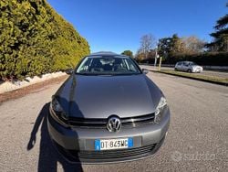 Grigio Usata 2009 VW Golf VI Comfortline Tre volumi | 4500 € (Buon prezzo)