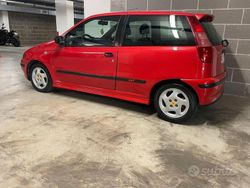 Rosso Usata 1998 Fiat Punto Due volumi | 9500 € (Molto cara)