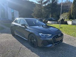 Grigio Usata 2024 Audi A3 e-tron Ambiente Due volumi | 41.900 € (Molto cara)
