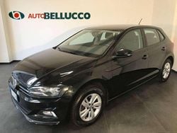 Nero Usata 2018 VW Polo Comfortline Tre volumi | 11.400 € (Buon prezzo)