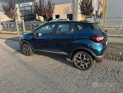 Verde Usata 2018 Renault Captur SUV | 10.700 € (Buon prezzo)