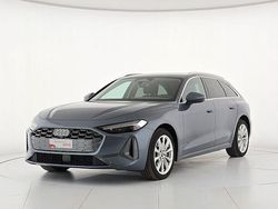 Blu horizon metallizzato Usata 2025 Audi A5 Sportback Advanced Due volumi | 53.200 € (Molto cara)