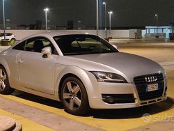 Grigio Usata 2010 Audi TT Coupé | 12.500 € (Molto cara)