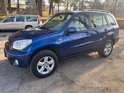 Blu Usata 2002 Toyota RAV4 SUV | 2850 € (Buon prezzo)