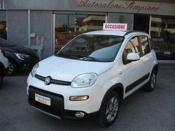 Bianco gelato Usata 2016 Fiat Panda 4x4 Due volumi | 11.900 € (Buon prezzo)