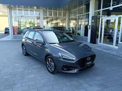 Ecotronic gray Nuova 2024 Hyundai i30 Tre volumi | 22.990 € (Buon prezzo)