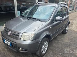 Grigio Usata 2011 Fiat Panda 4x4 Climbing Due volumi | 5490 € (Super prezzo)