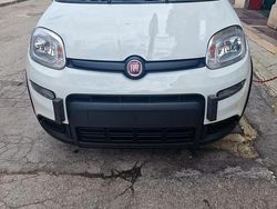 Bianco Nuova 2025 Fiat Panda S Due volumi | 12.800 €