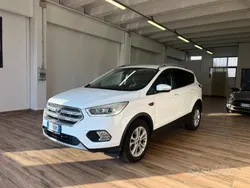 Usata 2018 Ford Kuga S SUV | 9800 € (Super prezzo)
