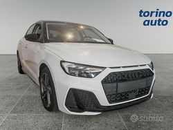 Bianco Usata 2024 Audi A1 Black Edition Due volumi | 25.590 € (Buon prezzo)