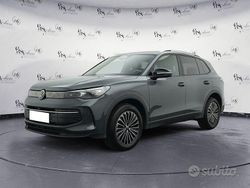 Grigio scuro Usata 2024 VW Tiguan Goal SUV | 44.000 € (Molto cara)