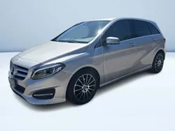 Argento metallizzato Usata 2018 Mercedes B220 Monovolume | 19.700 € (Buon prezzo)