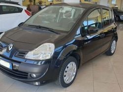 Nero Usata 2010 Renault Grand Modus Monovolume | 5500 €