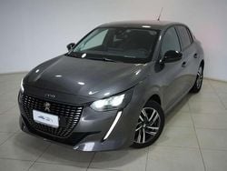 Grigio platinum Usata 2022 Peugeot 208 Allure Due volumi | 11.990 € (Ottimo prezzo)