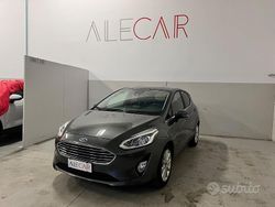 Grigio Usata 2019 Ford Fiesta Titanium Tre volumi | 11.200 € (Buon prezzo)