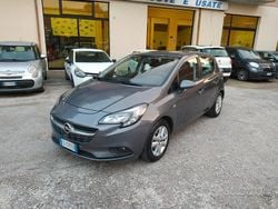 Grigio Usata 2015 Opel Corsa Tre volumi | 10.500 € (Cara)