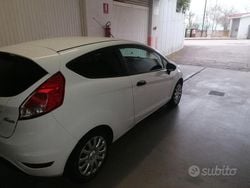 Usata 2016 Ford Fiesta Furgone | 4000 € (Super prezzo)