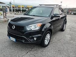 Nero Usata 2015 Ssangyong (KGM) Korando SUV | 6350 € (Buon prezzo)