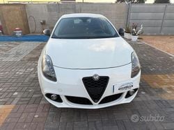 Bianco Usata 2015 Alfa Romeo Giulietta Progression Tre volumi | 5999 € (Buon prezzo)