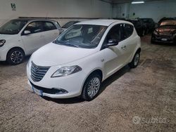 Bianco Usata 2013 Lancia Ypsilon Gold Due volumi | 6400 € (Buon prezzo)