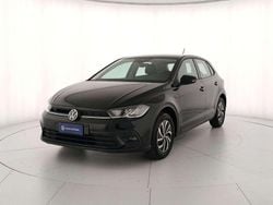 Deep black perlato Usata 2023 VW Polo Life Tre volumi | 18.400 € (Buon prezzo)