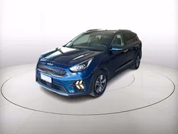 Blu metallizzato Usata 2022 Kia Niro Style SUV | 20.800 € (Buon prezzo)