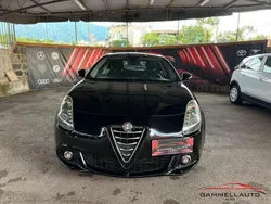 Nero Usata 2014 Alfa Romeo Giulietta Distinctive Due volumi | 8490 € (Buon prezzo)