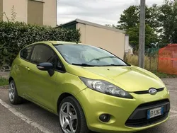 Usata 2010 Ford Fiesta Due volumi | 1500 € (Ottimo prezzo)