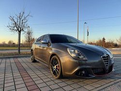 Usata 2012 Alfa Romeo Giulietta Distinctive Due volumi | 8000 € (Buon prezzo)
