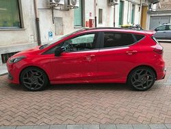 Rosso Usata 2018 Ford Fiesta ST Due volumi | 18.000 € (Buon prezzo)
