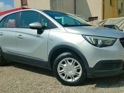 Argento / metallizzato Usata 2018 Opel Crossland X SUV | 9490 € (Buon prezzo)