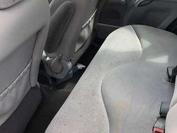 Usata 2005 Citroën C3 Exclusive Tre volumi | 2000 € (Ottimo prezzo)