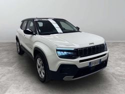 Bianco nero Usata 2023 Jeep Avenger Altitude SUV | 19.900 € (Buon prezzo)