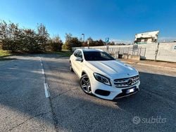 Bianco Usata 2019 Mercedes 180 Premium Tre volumi | 24.900 € (Buon prezzo)