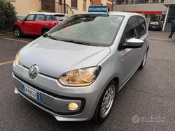 Grigio Usata 2012 VW up! Highline Due volumi | 6500 € (Buon prezzo)