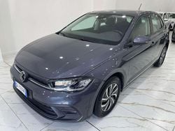Grigio Usata 2022 VW Polo Life Tre volumi | 14.590 € (Ottimo prezzo)