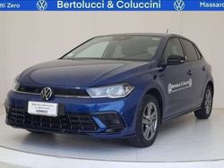 Blu/azzurro Usata 2023 VW Polo R-line Tre volumi | 21.900 € (Molto cara)