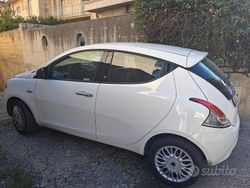 Bianco Usata 2016 Lancia Ypsilon Due volumi | 7500 € (Ottimo prezzo)