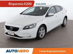 Bianco Usata 2016 Volvo V40 Kinetic Station wagon | 10.899 € (Cara)