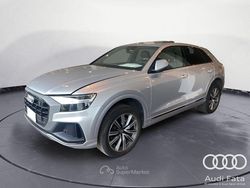 Argento Usata 2019 Audi Q8 Sport SUV | 62.500 € (Molto cara)